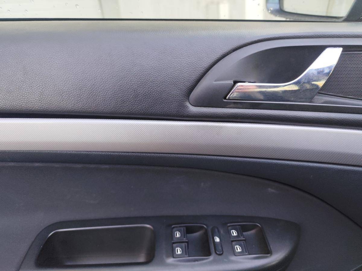 skoda-octavia-break-2010-diesel-1598cc