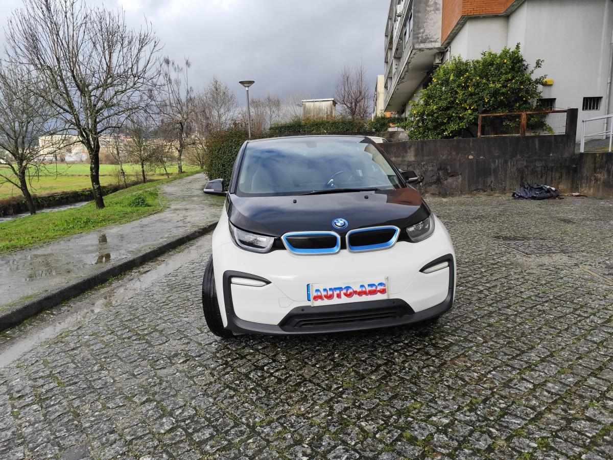 bmw-i3-2021-eletrico-500cc