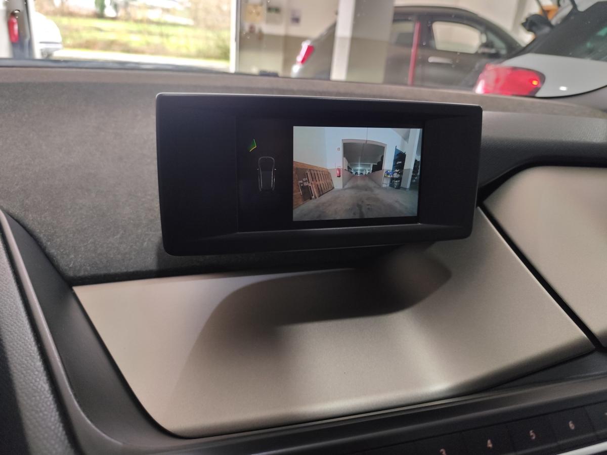 bmw-i3-2021-eletrico-500cc