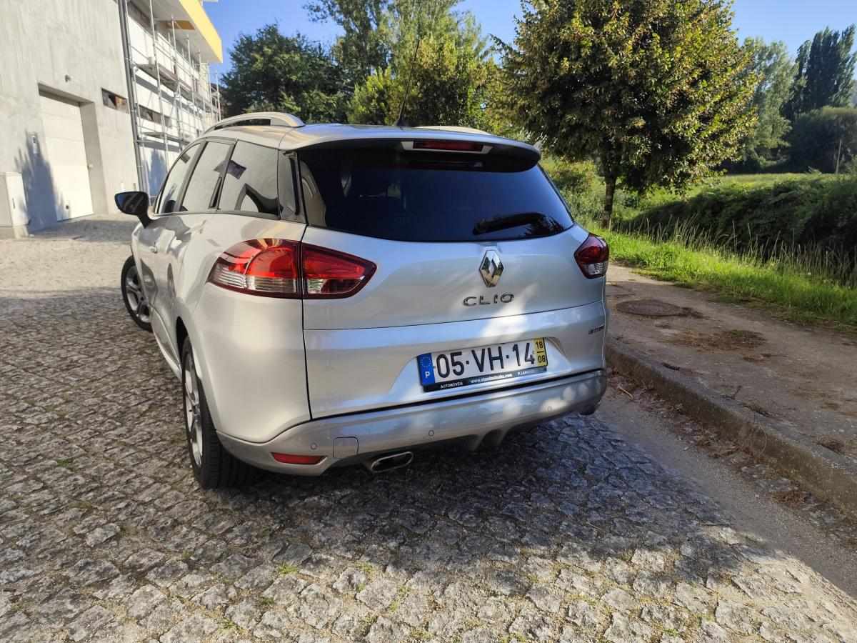 renault-clio-sport-tourer-2018-diesel-1461cc
