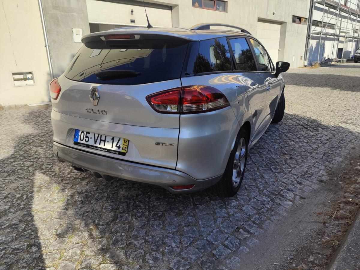 renault-clio-sport-tourer-2018-diesel-1461cc