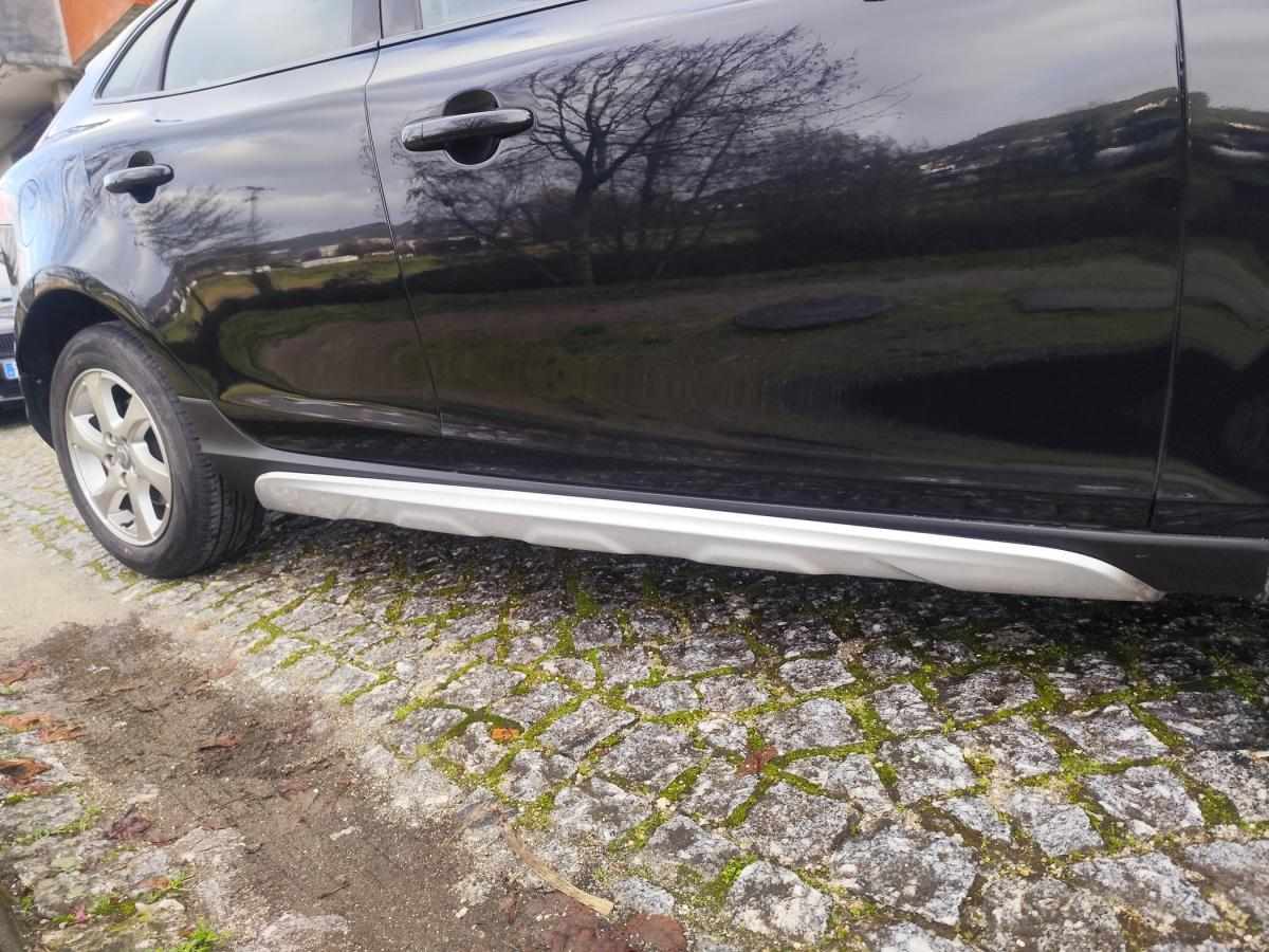 volvo-v40-cross-country-2014-diesel-1560cc