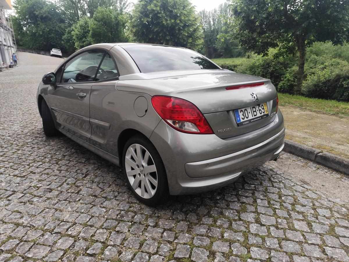 peugeot-207-cc-2009-diesel-1560cc