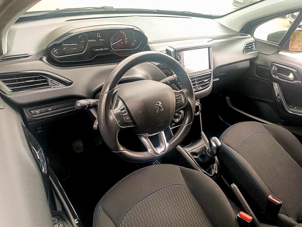 peugeot-208-1-2-vti-2019-gasolina-1199cc