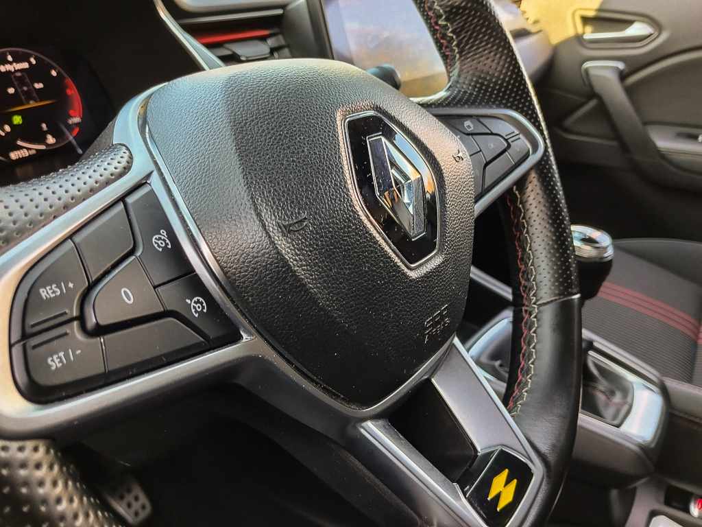 renault-captur-1-0-tce-2022-gasolina-999cc