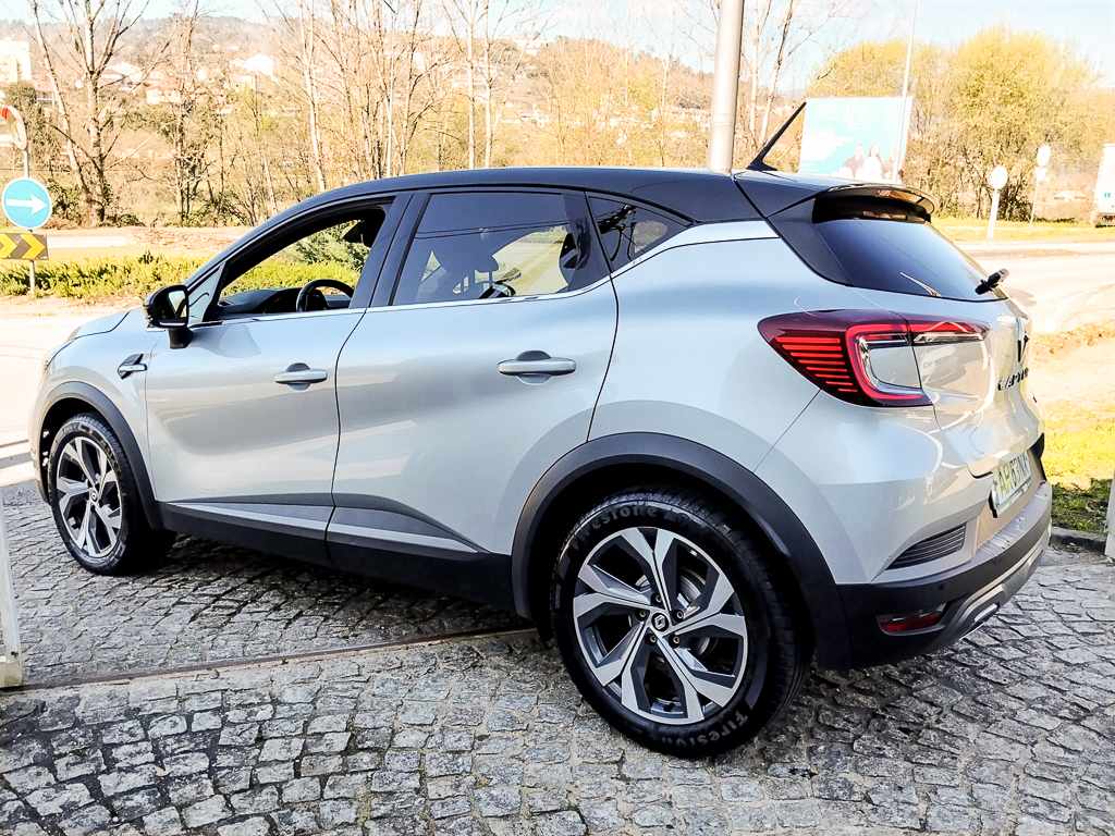 renault-captur-1-0-tce-2022-gasolina-999cc
