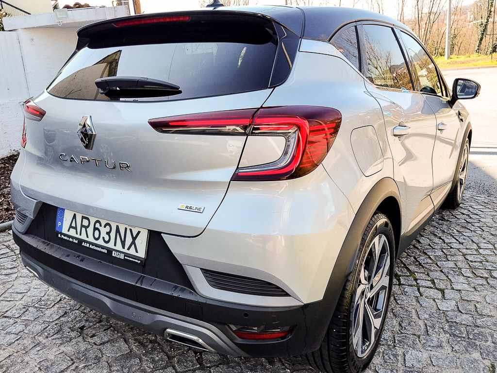 renault-captur-1-0-tce-2022-gasolina-999cc