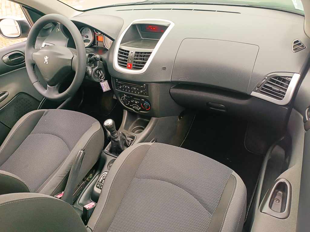 peugeot-206-1-1-2010-gasolina-1124cc