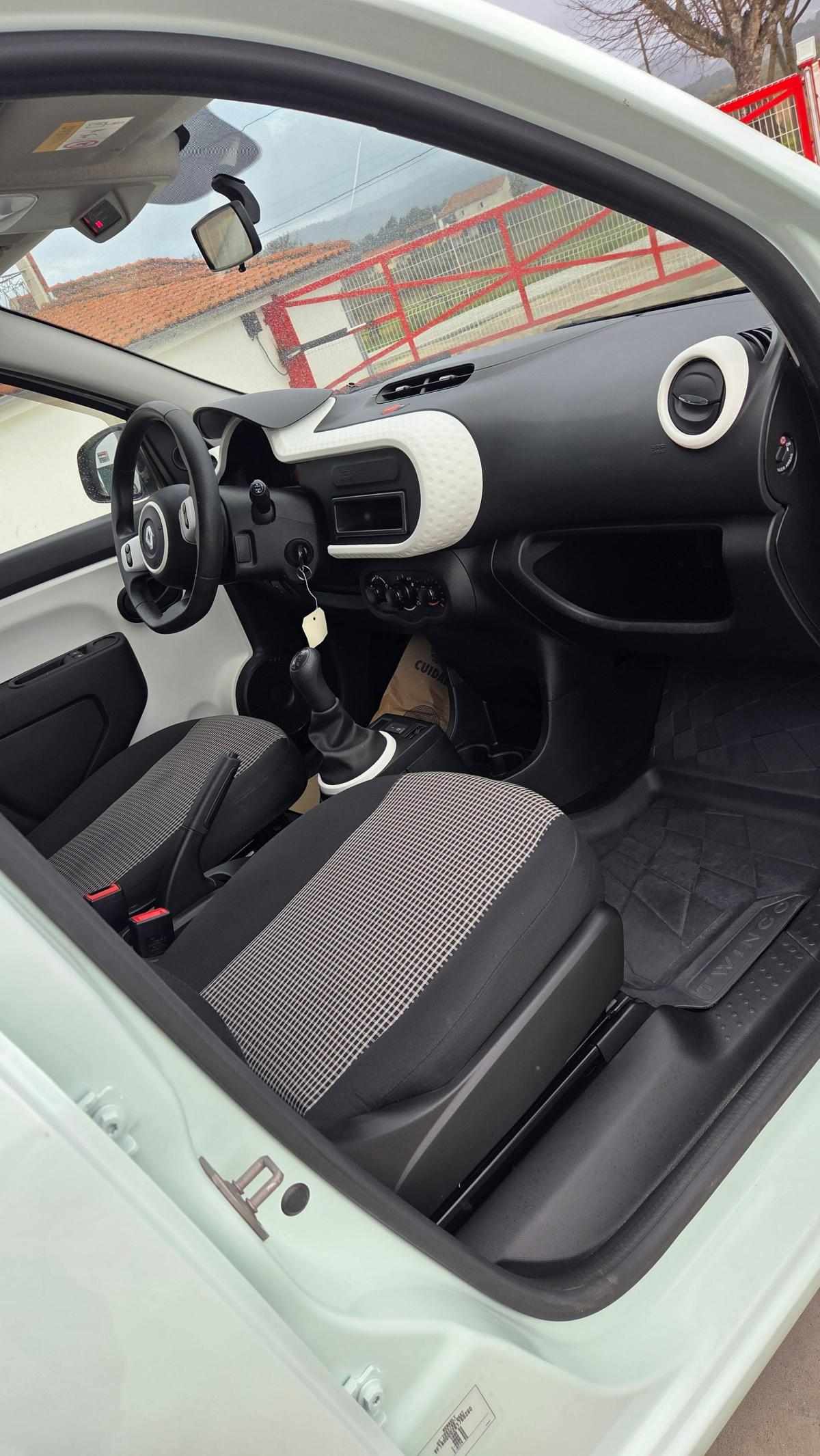 renault-twingo-1-0-sce-2019-gasolina-999cc