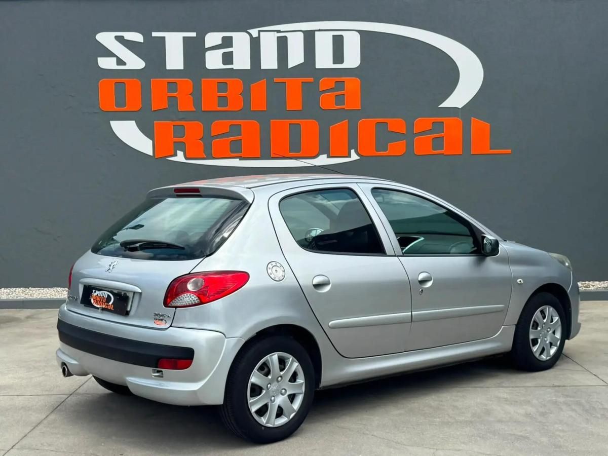 peugeot-206-2010-gasolina-1124cc