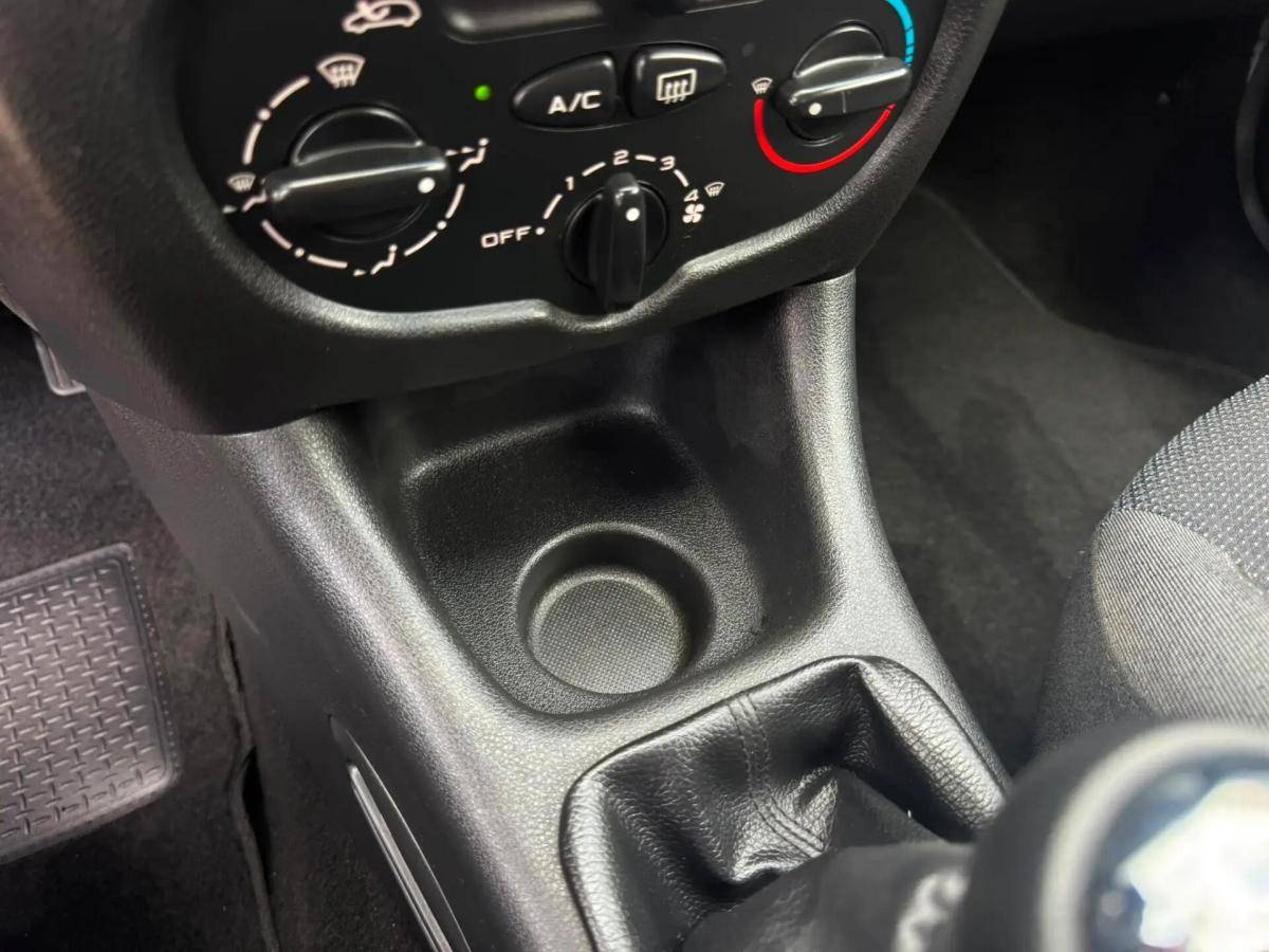peugeot-206-2010-gasolina-1124cc
