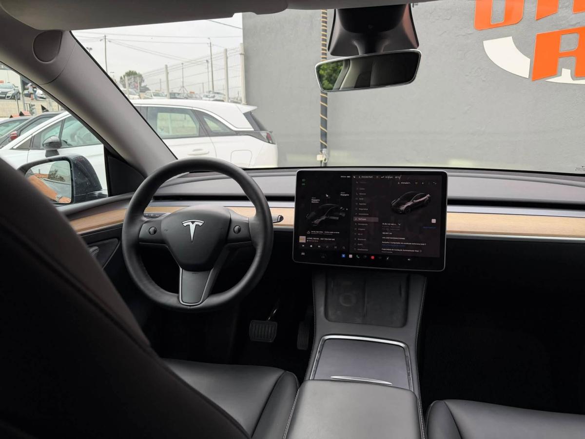 tesla-model-y-2022-eletrico-500cc