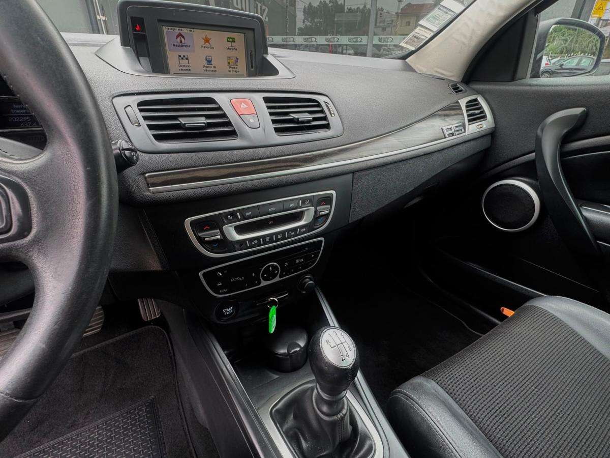 renault-megane-coupe-2010-diesel-1461cc