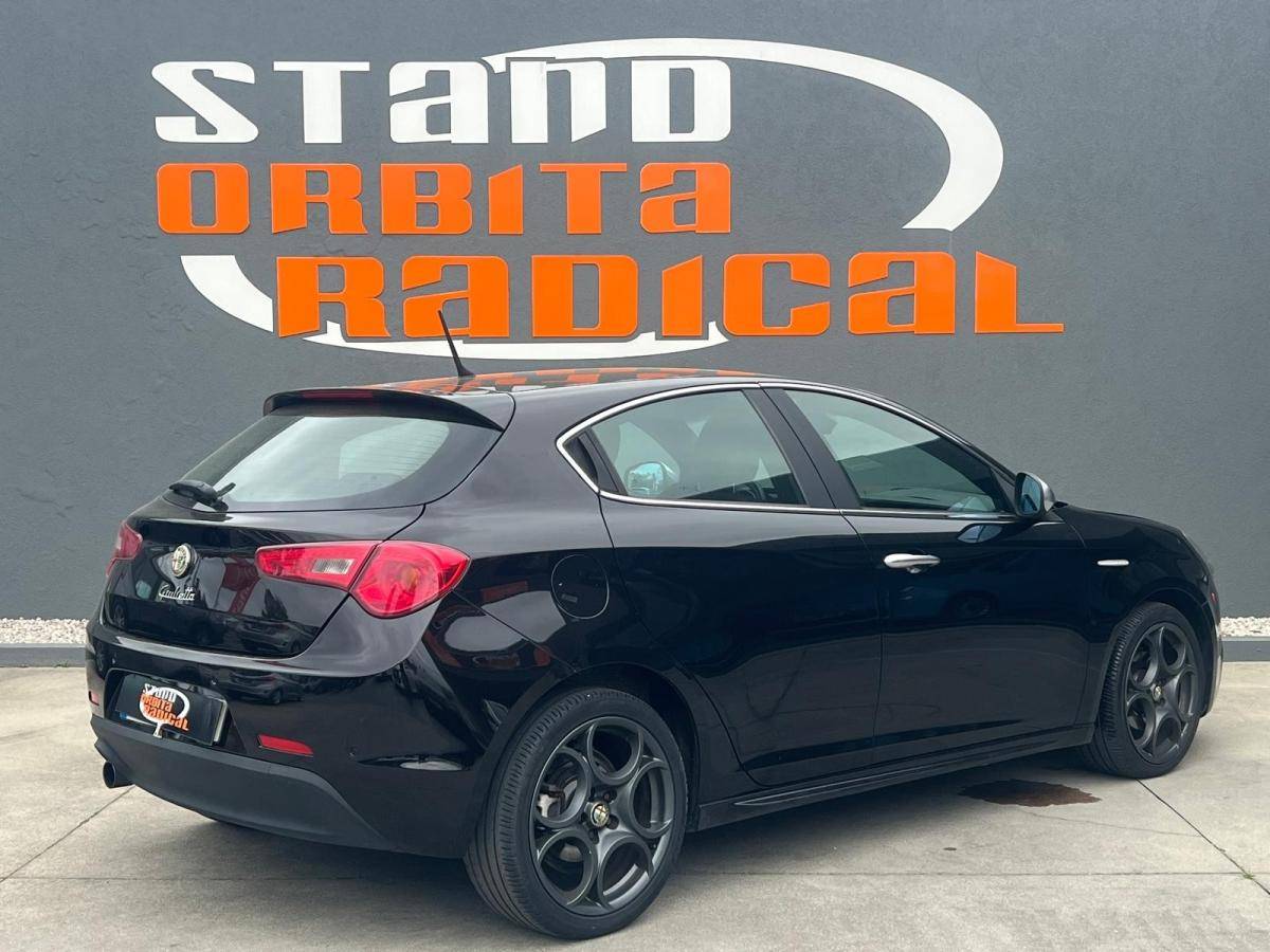 alfa-romeo-giulietta-2010-diesel-1598cc