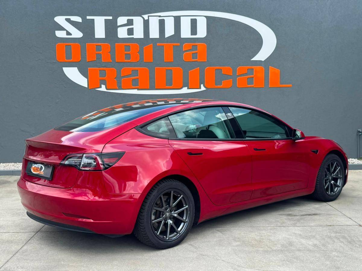 tesla-model-3-2021-eletrico-0cc