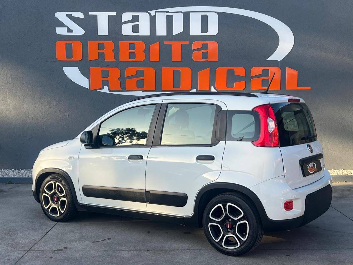 fiat-panda-2022-hibrido-a-gasolina-10cc