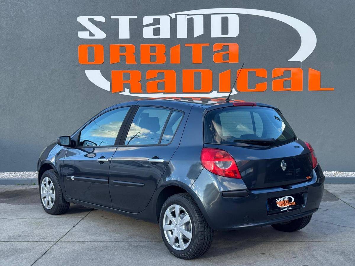 renault-clio-2006-gasolina-1149cc