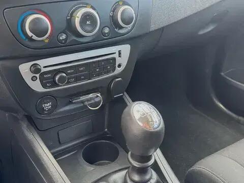 renault-megane-sport-tourer-2014-diesel-1461cc