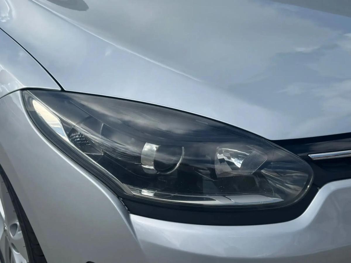 renault-megane-sport-tourer-2014-diesel-1461cc