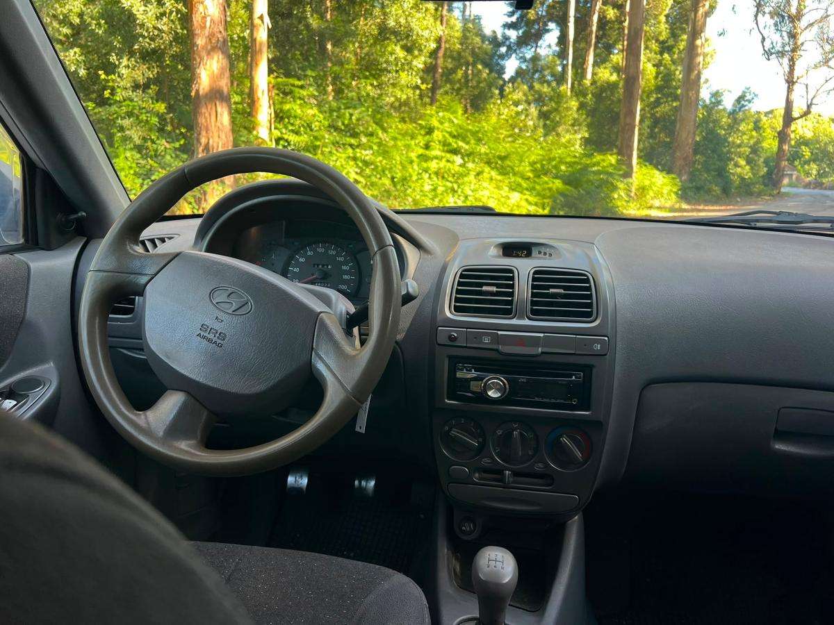 hyundai-accent-2000-gasolina-1341cc