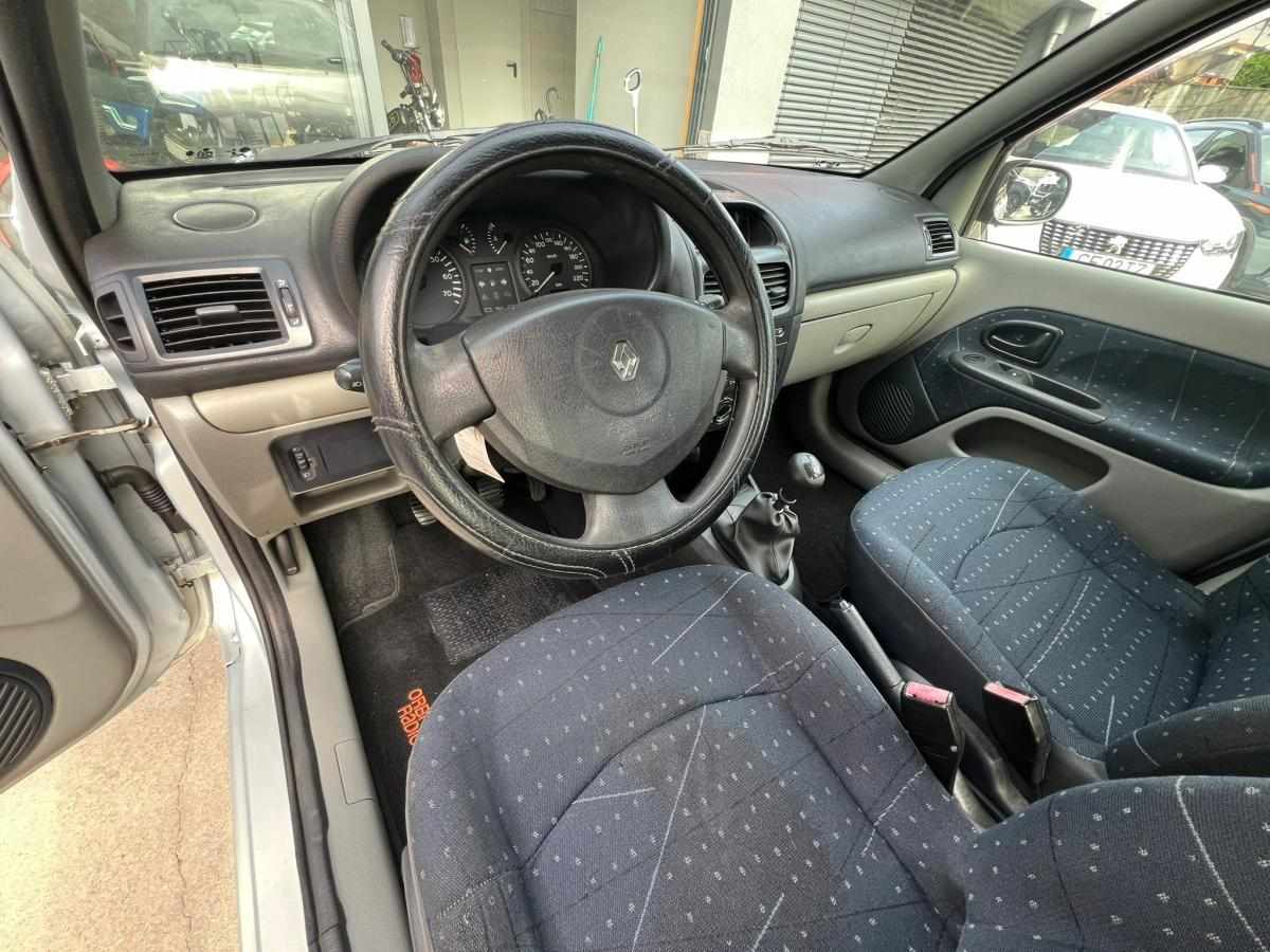 renault-clio-2002-gasolina-1149cc