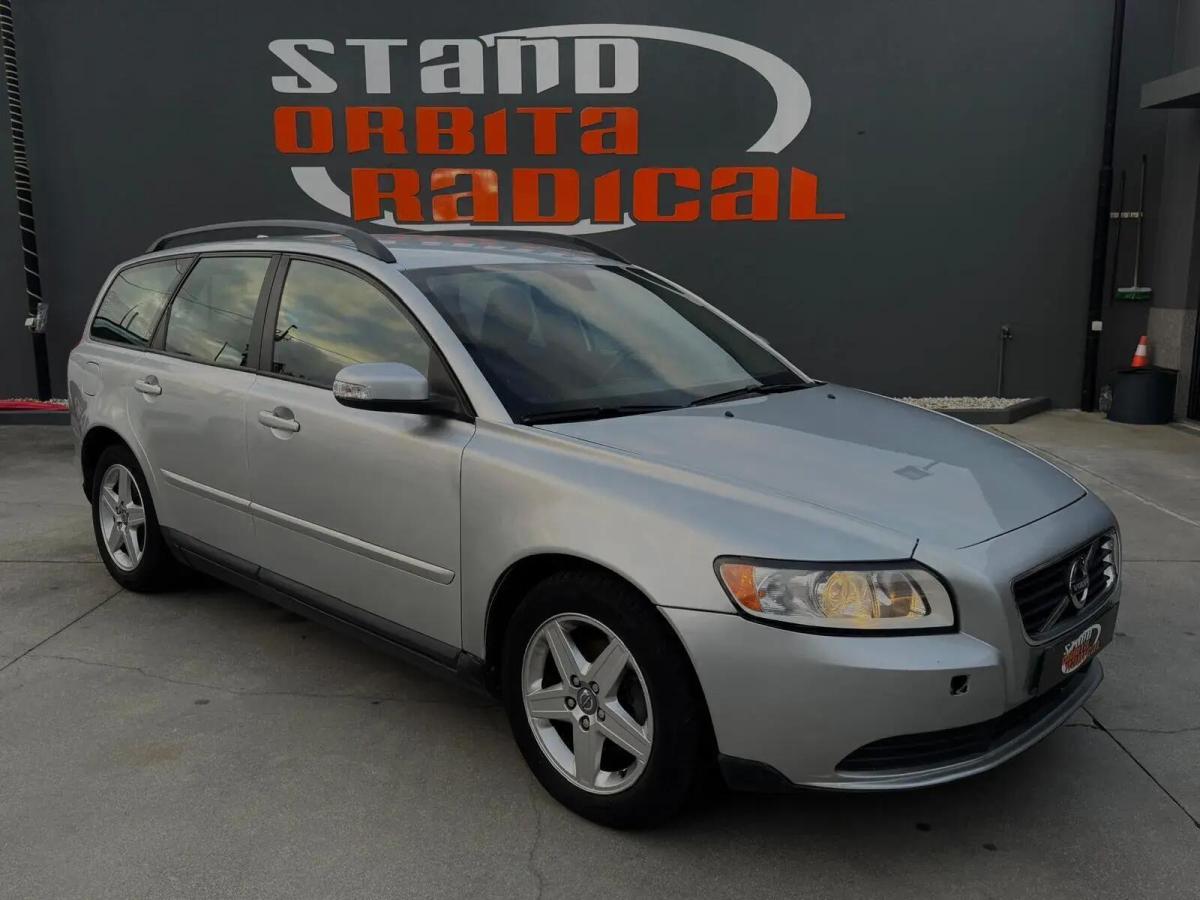 volvo-v50-2008-diesel-1560cc