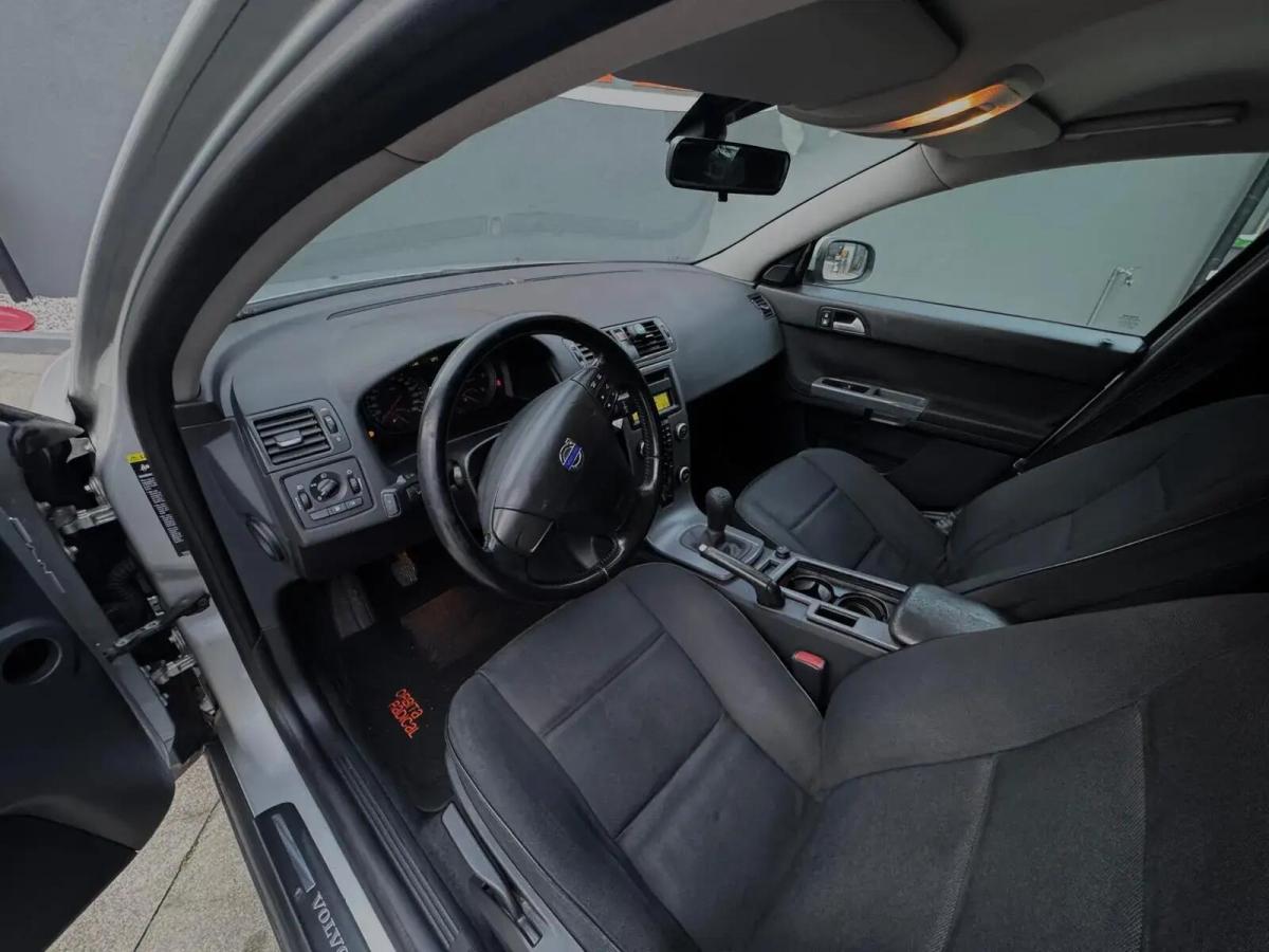 volvo-v50-2008-diesel-1560cc