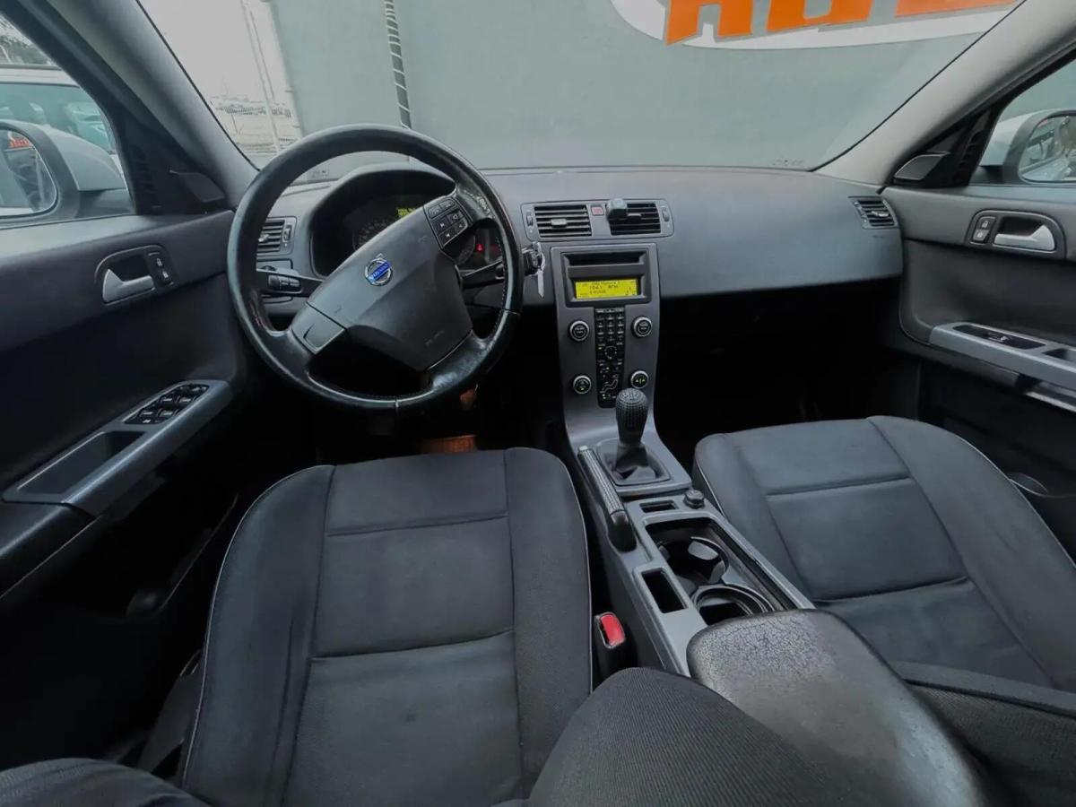 volvo-v50-2008-diesel-1560cc