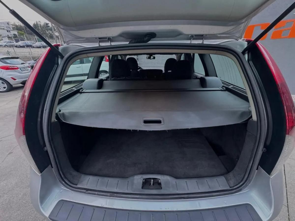 volvo-v50-2008-diesel-1560cc