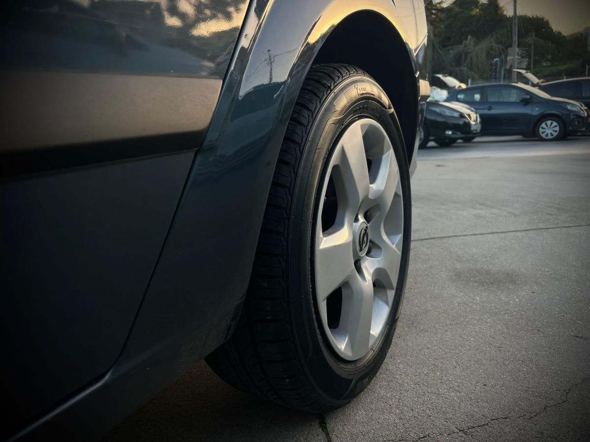 opel-astra-caravan-2006-diesel-1248cc