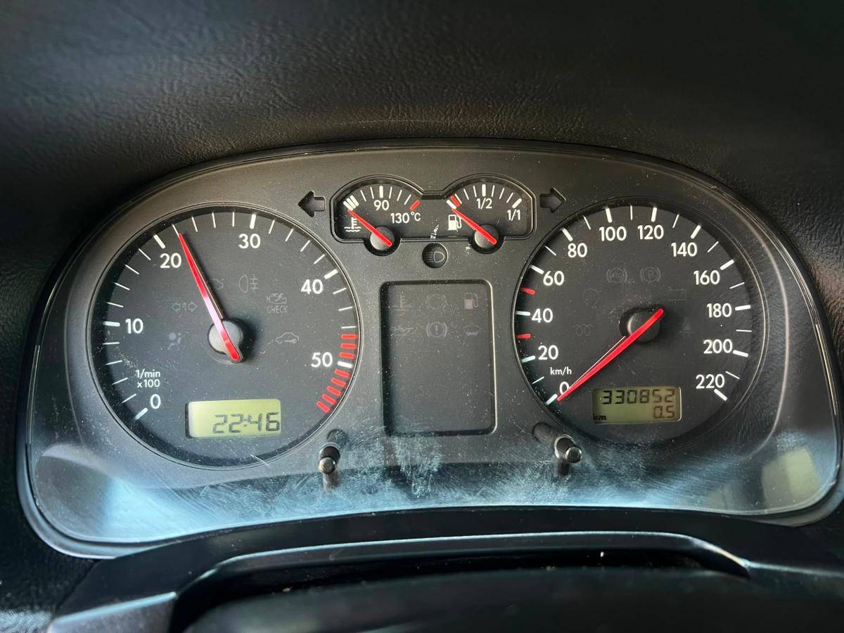 volkswagen-golf-2000-gasolina-1390cc