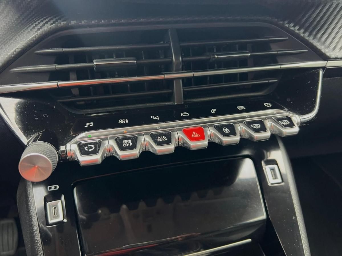 peugeot-208-2020-gasolina-1199cc