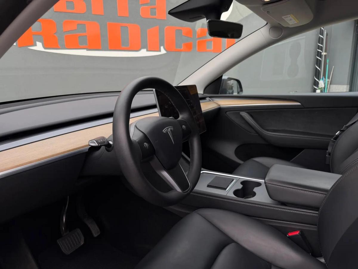 tesla-model-y-2022-eletrico-0cc