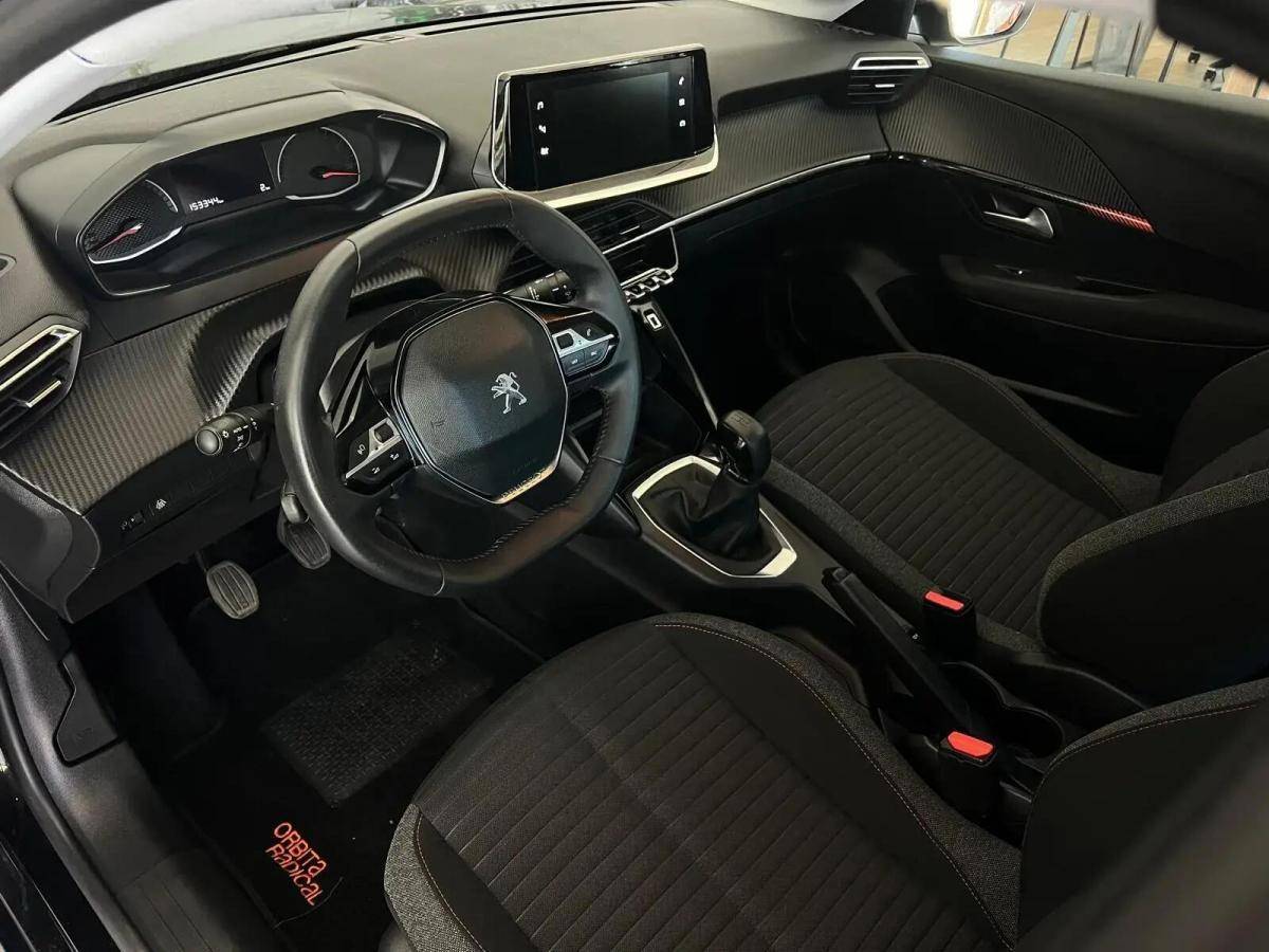 peugeot-208-2021-gasolina-1199cc