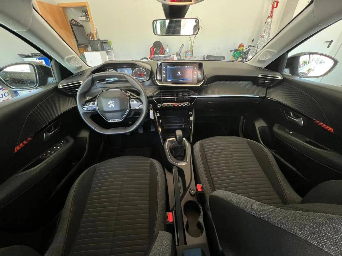 peugeot-208-2021-gasolina-1199cc