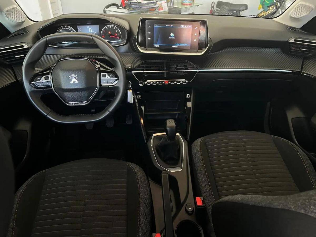 peugeot-208-2021-gasolina-1199cc