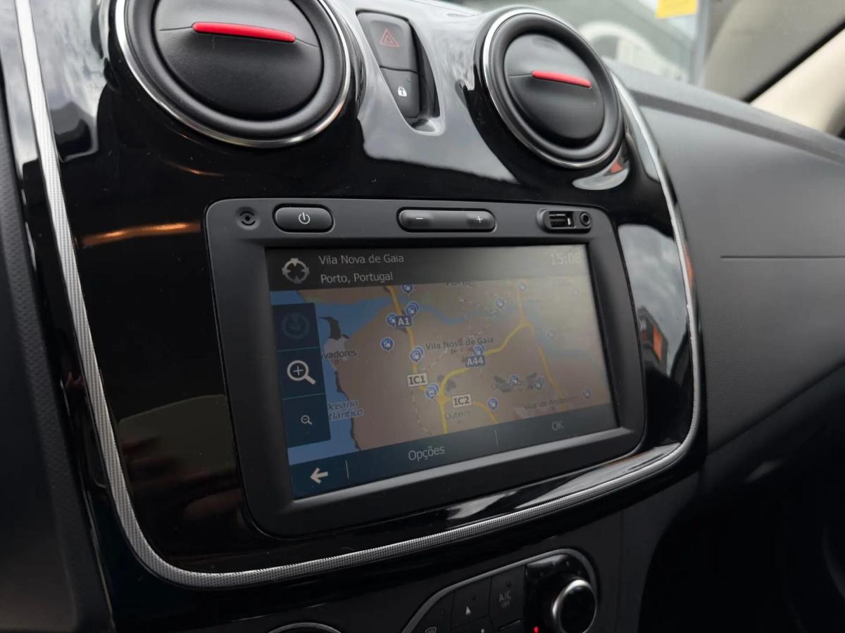 dacia-sandero-2019-gasolina-898cc