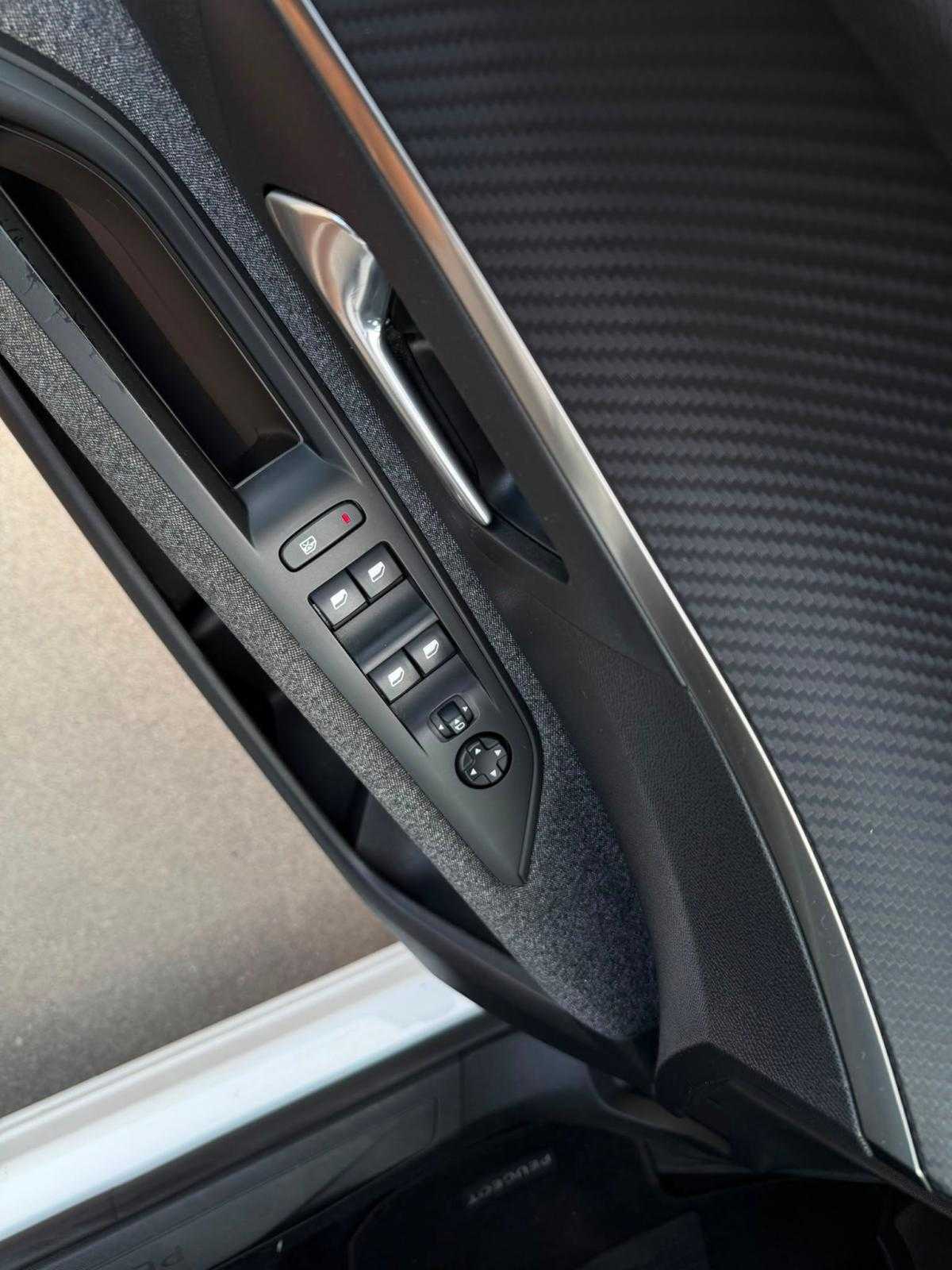 peugeot-3008-2018-diesel-1499cc
