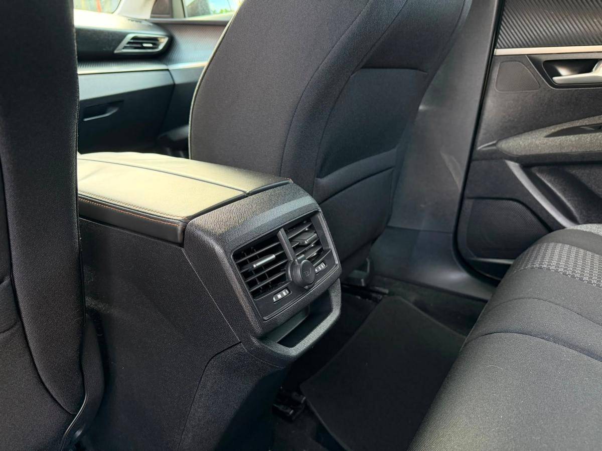 peugeot-3008-2018-diesel-1499cc