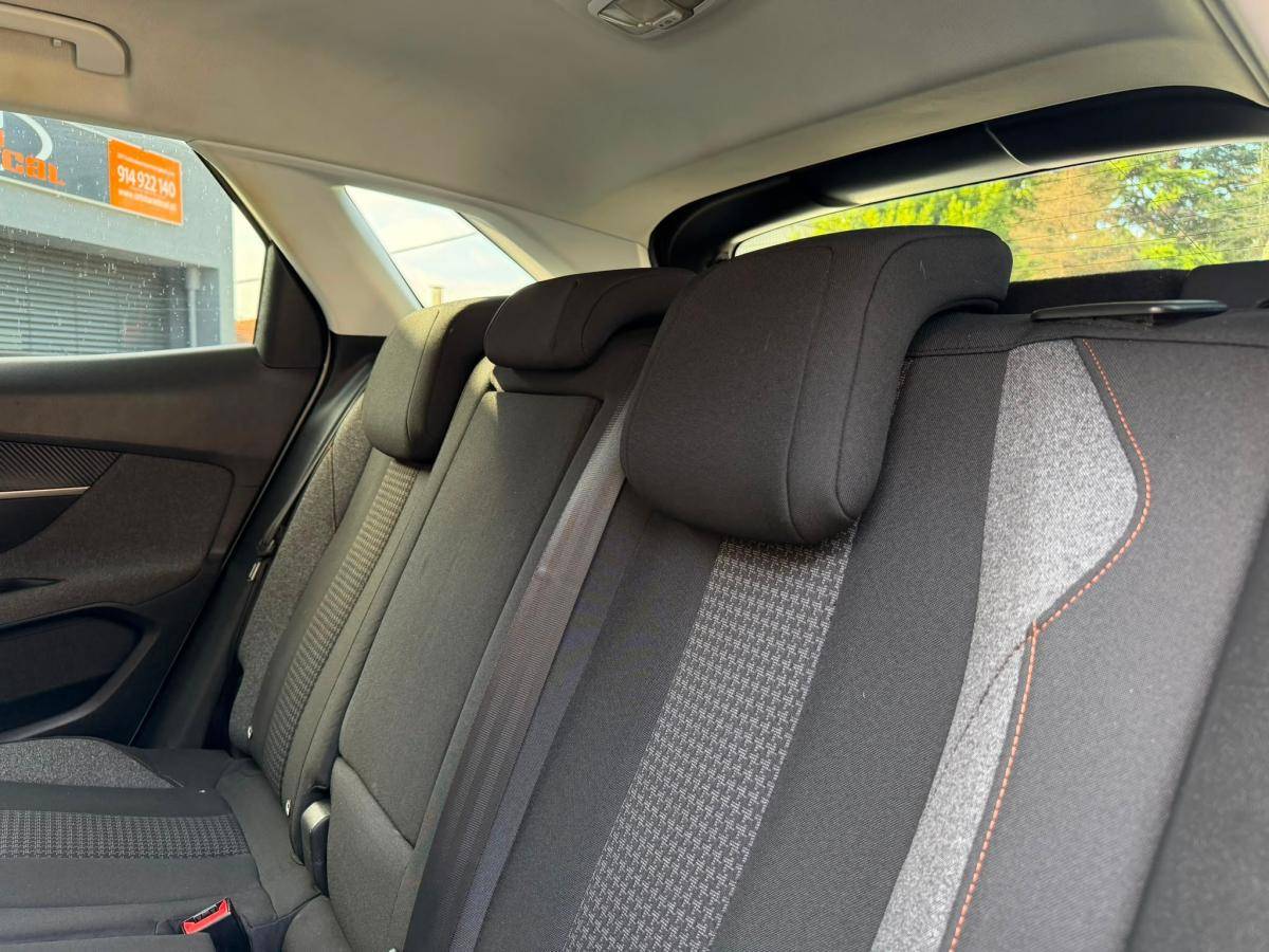 peugeot-3008-2018-diesel-1499cc