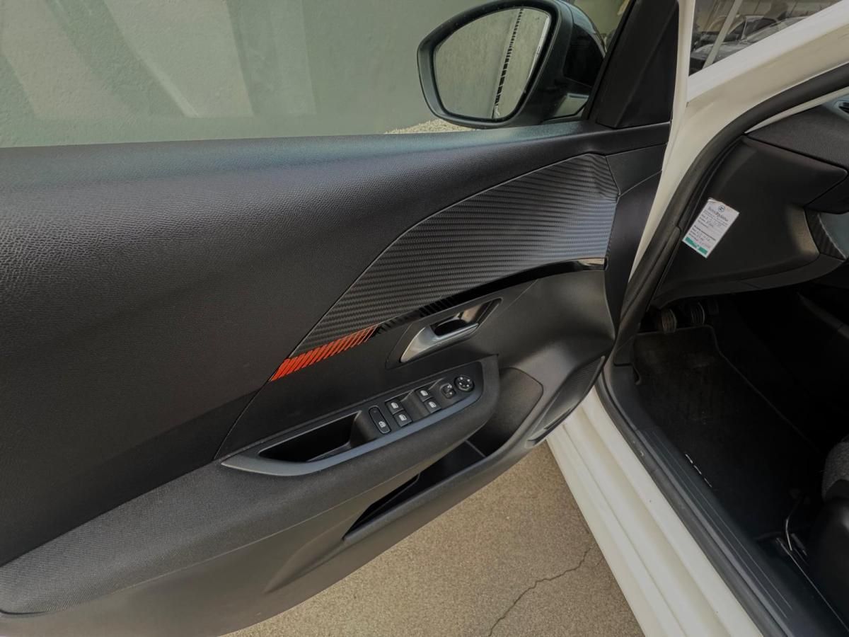 peugeot-208-2022-gasolina-1199cc