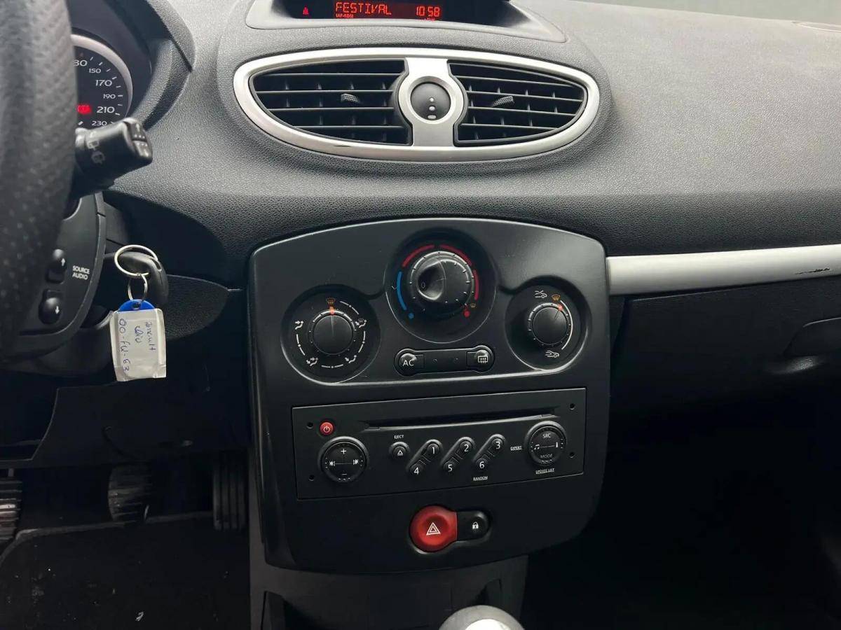 renault-clio-2008-gasolina-1149cc