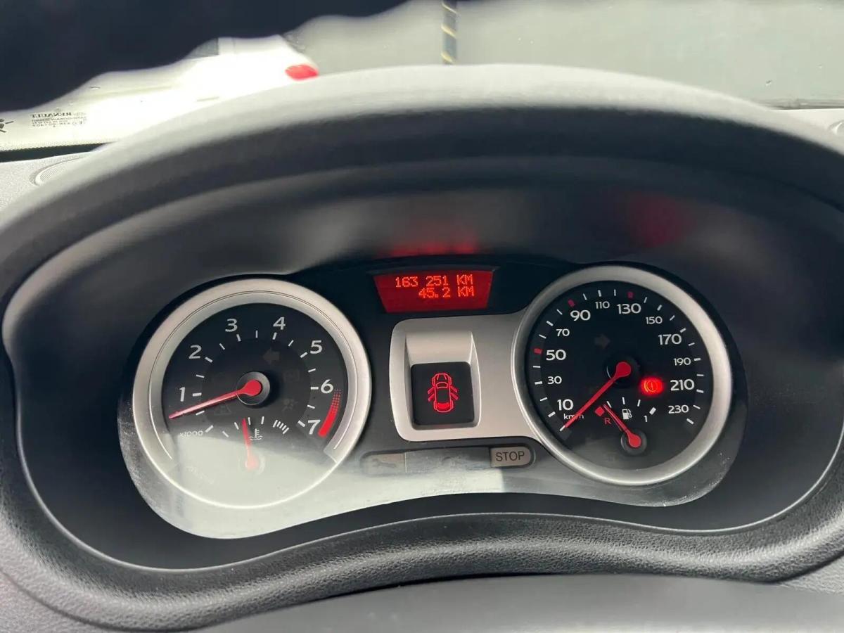 renault-clio-2008-gasolina-1149cc