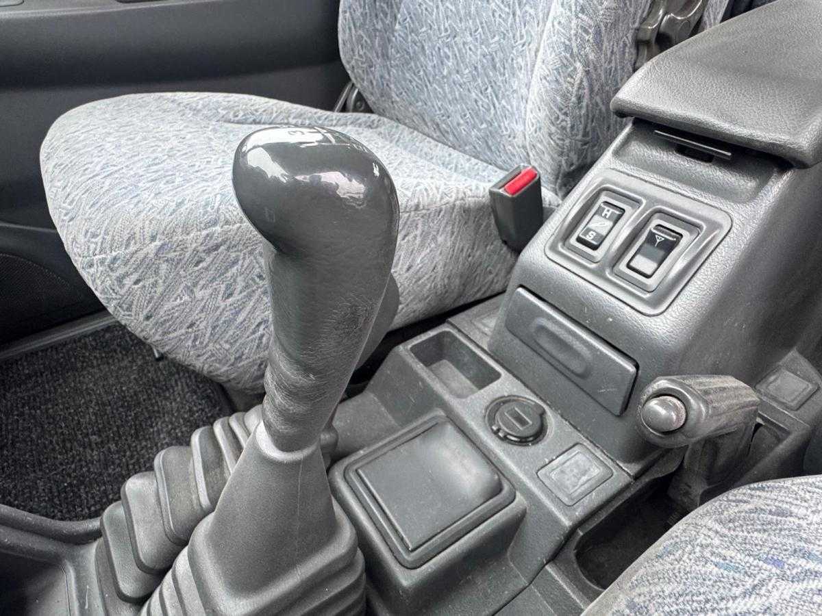 mitsubishi-pajero-1999-diesel-2835cc