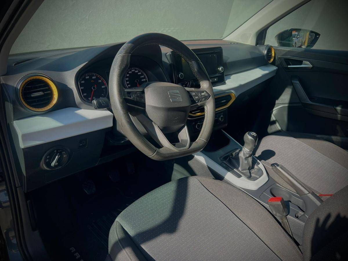seat-arona-2022-gasolina-999cc