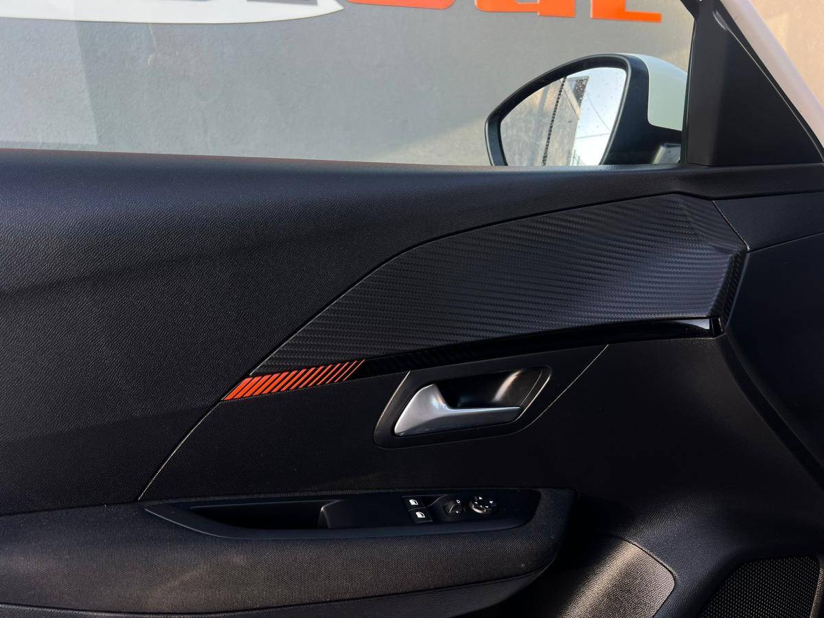 peugeot-208-2020-gasolina-1199cc
