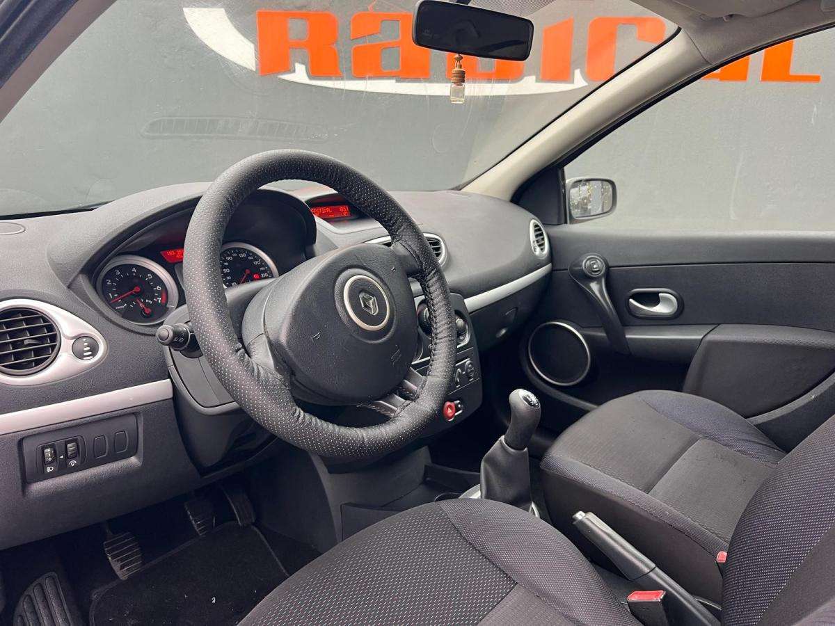 renault-clio-2008-gasolina-1149cc