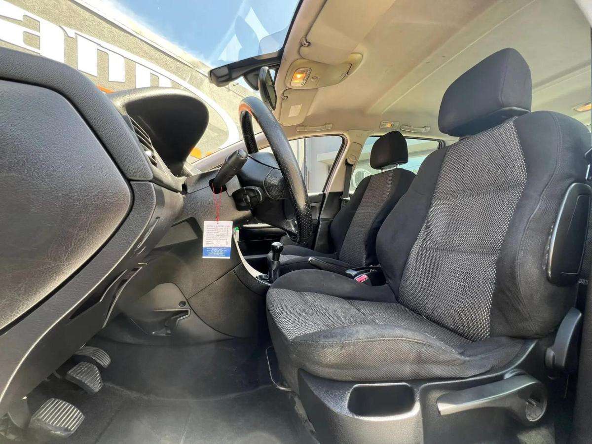 peugeot-307-sw-2006-diesel-1560cc