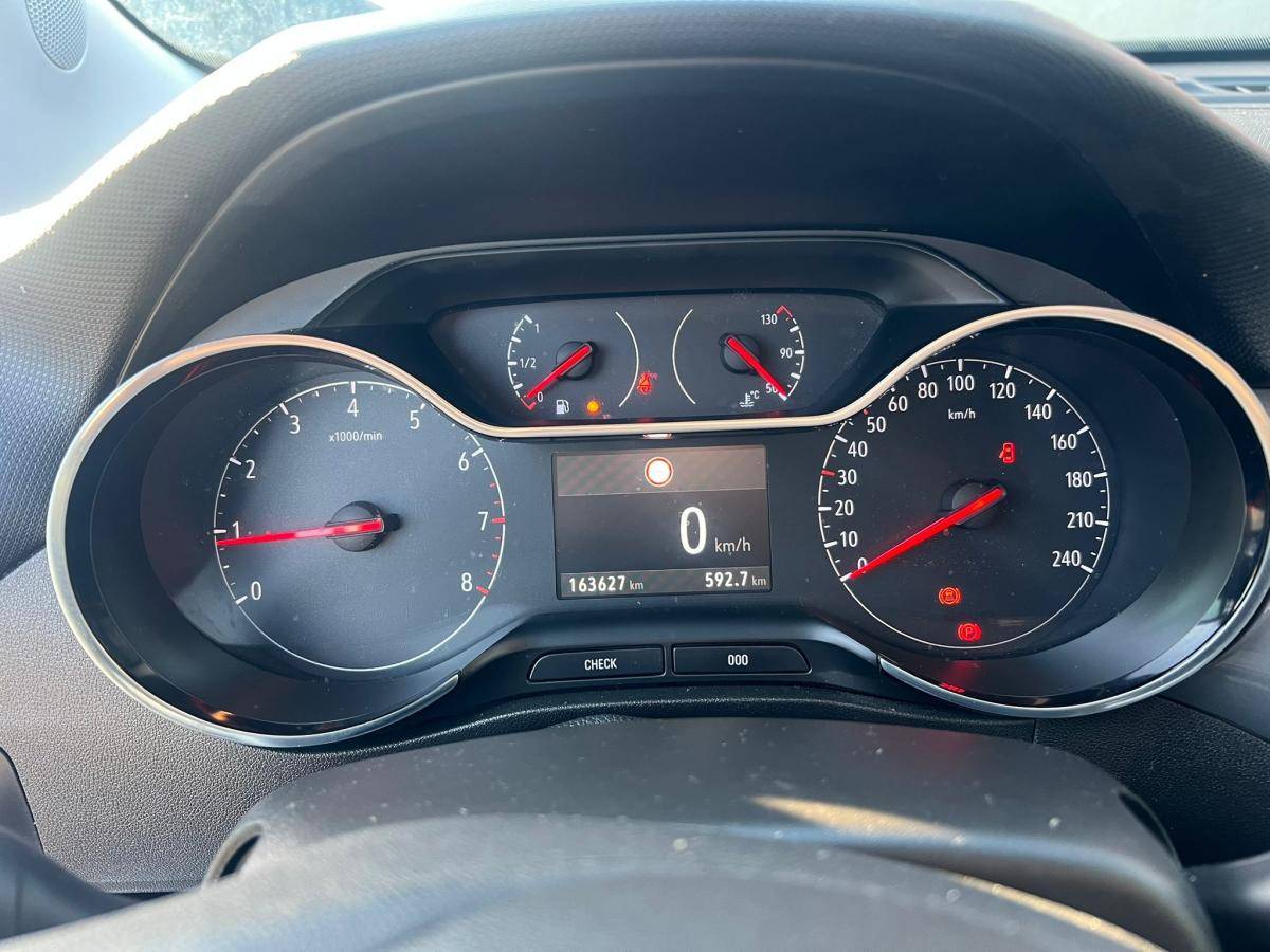 opel-crossland-2022-gasolina-1199cc