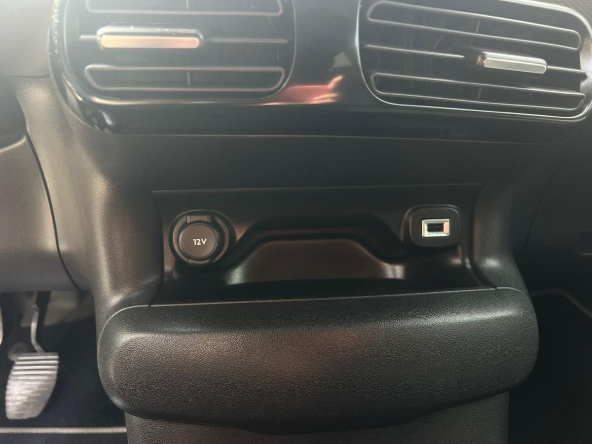 citroen-c4-cactus-2015-diesel-1560cc
